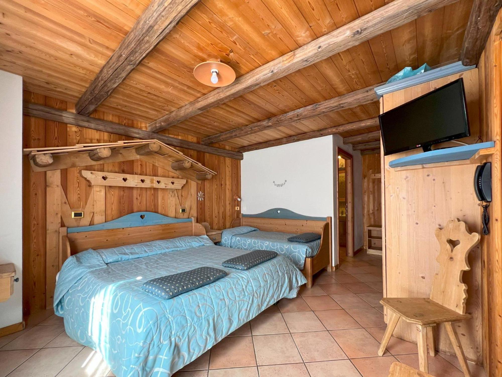 Hotel Residence Dahu Passo del Tonale Oda fotoğraf