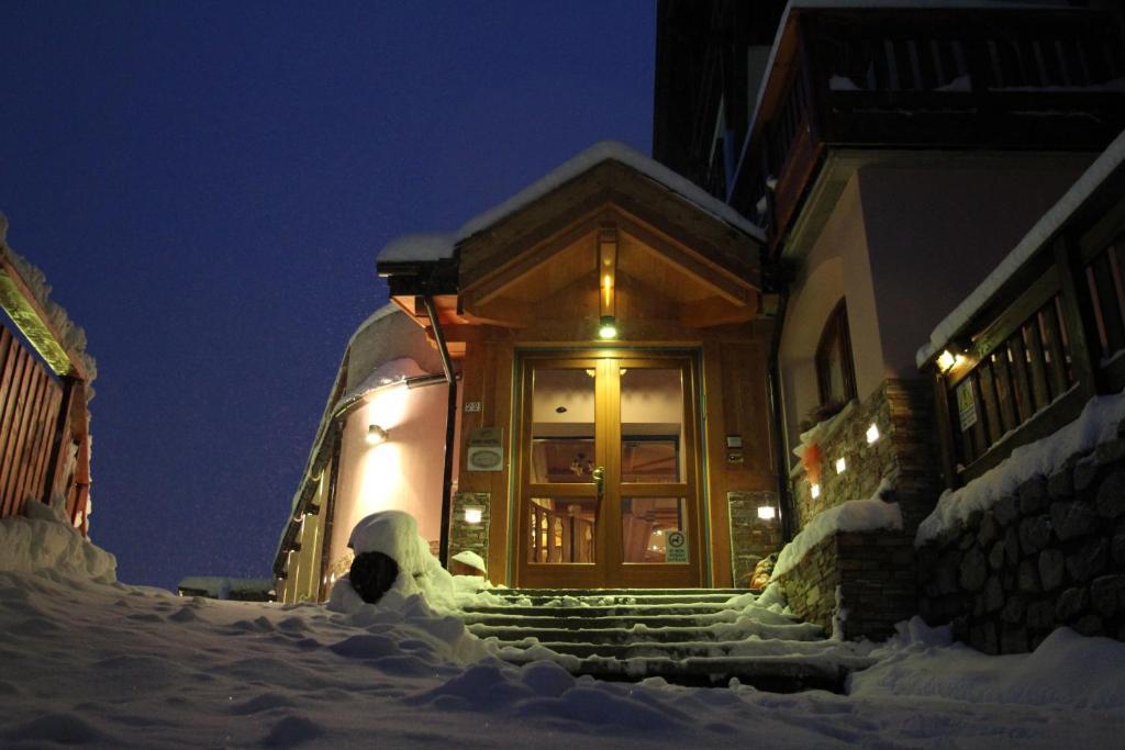 Hotel Residence Dahu Passo del Tonale Dış mekan fotoğraf