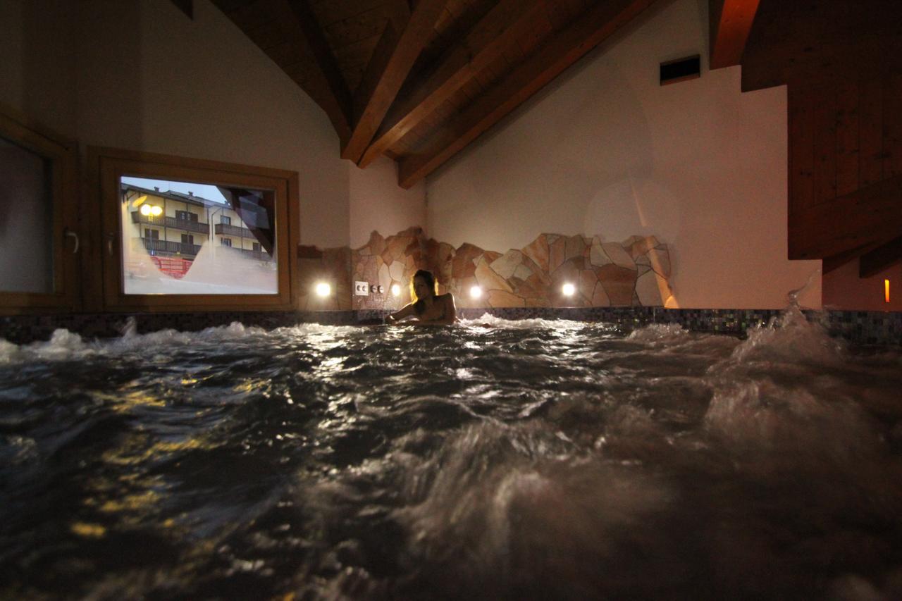 Hotel Residence Dahu Passo del Tonale Dış mekan fotoğraf